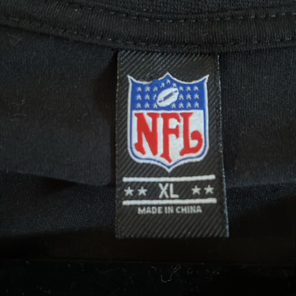 NFL Team Apparel Black & Golf T-Shirt with NFL Logo Size XL - Picture 2 of 8